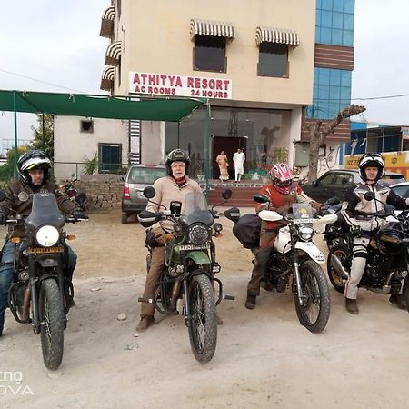 Athitya Hotel And Resort Sikar 外观 照片